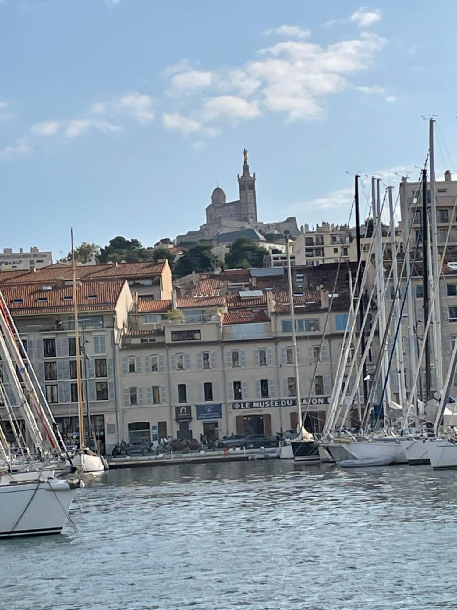 Apartment Au Coeur Du Vieux Port *